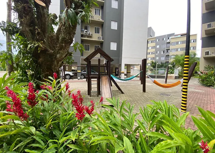Apto em Cond Resort em Ubatuba